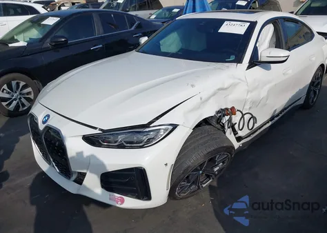 2022 BMW I4 Edrive40 из США, поврежденный, VIN WBY73AW03NFN09831